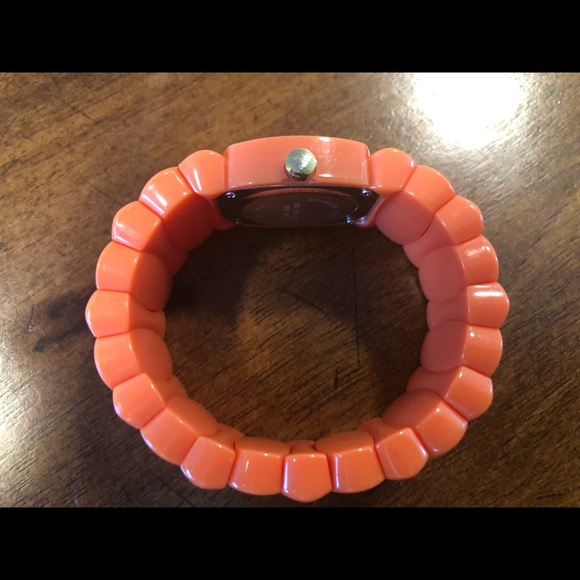 Retro vintage orange watch. - Picture 2 of 3